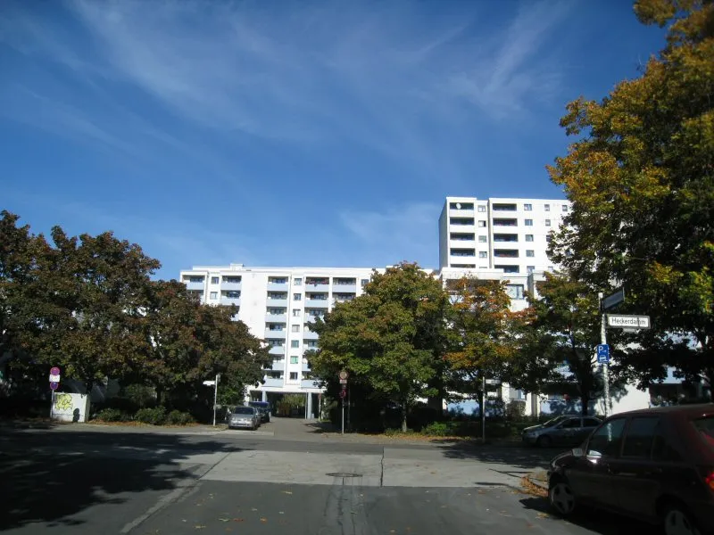 Platz zum Wohlfühlen - 3-Zimmer-Wohnung in Charlottenburg — photo 1